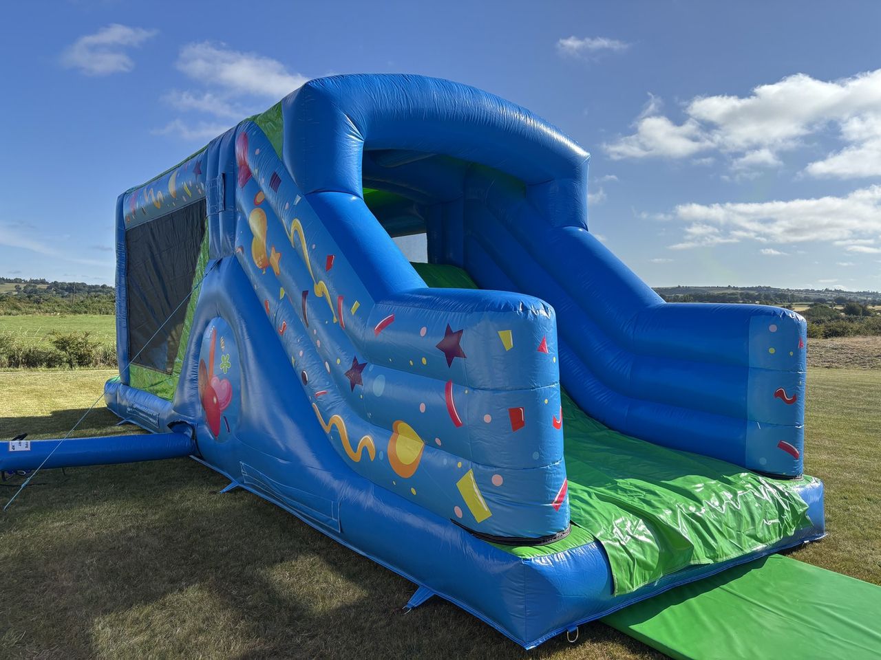 30ft Party Time Fun Run With Slide photo 2