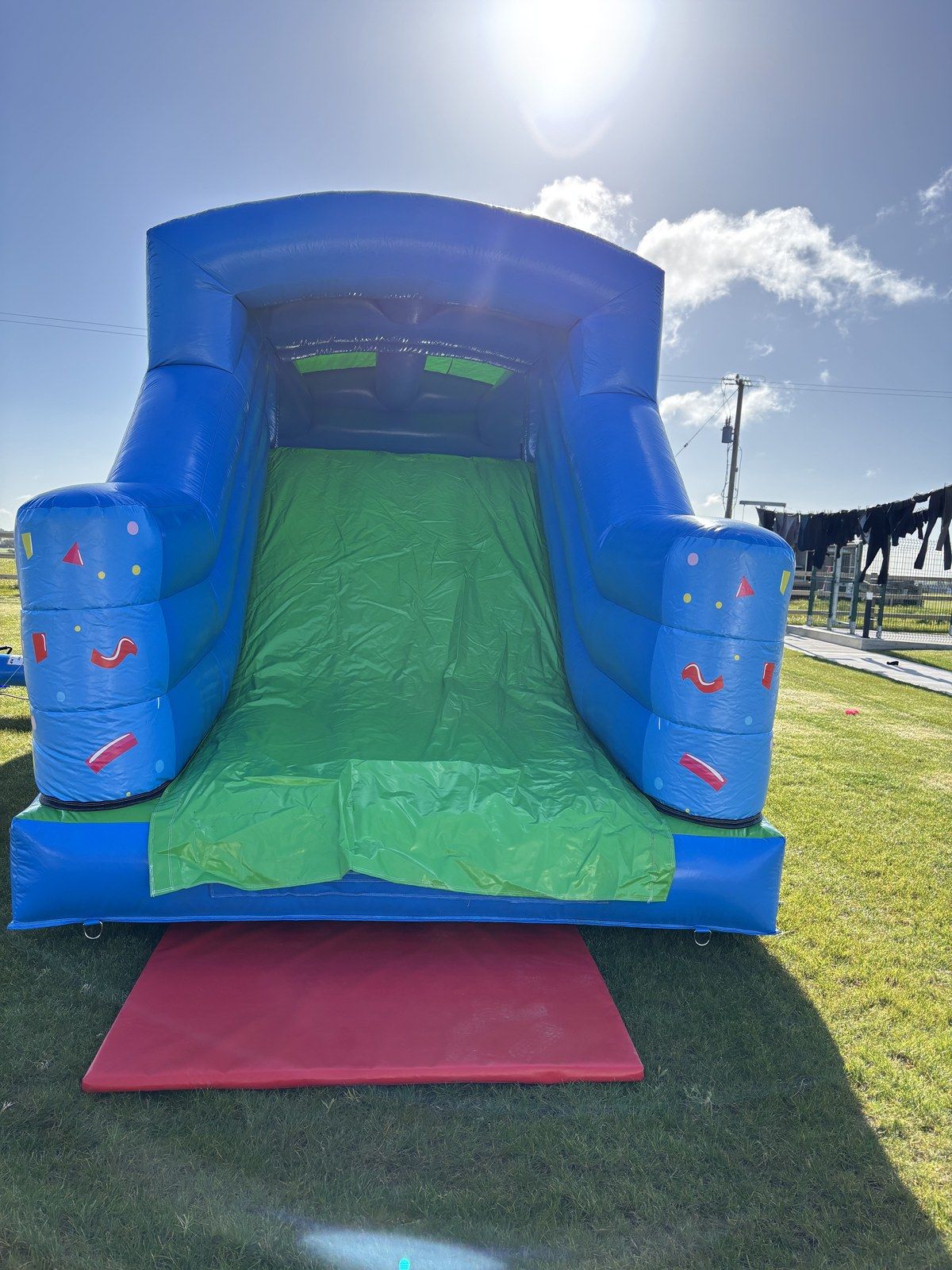 30ft Party Time Fun Run With Slide photo 4