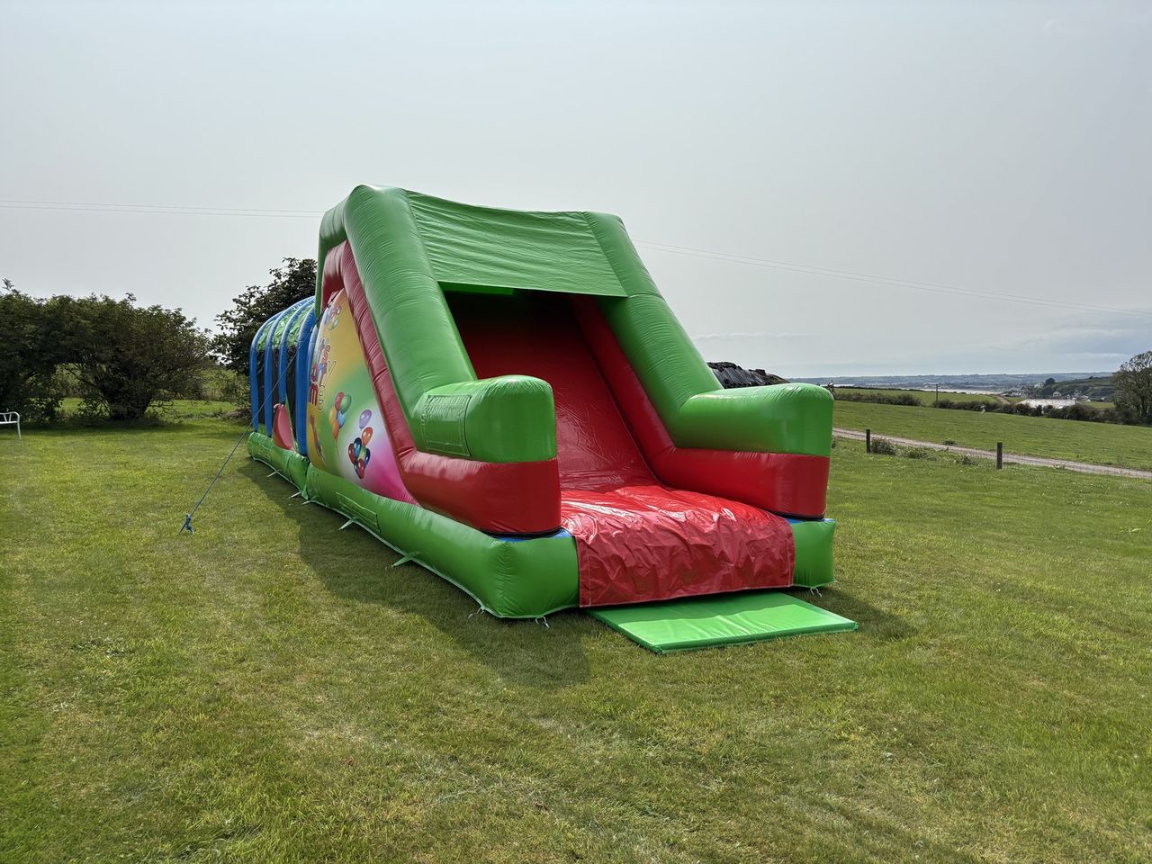 42ft Party Time Fun Run With 8ft Slide photo 7