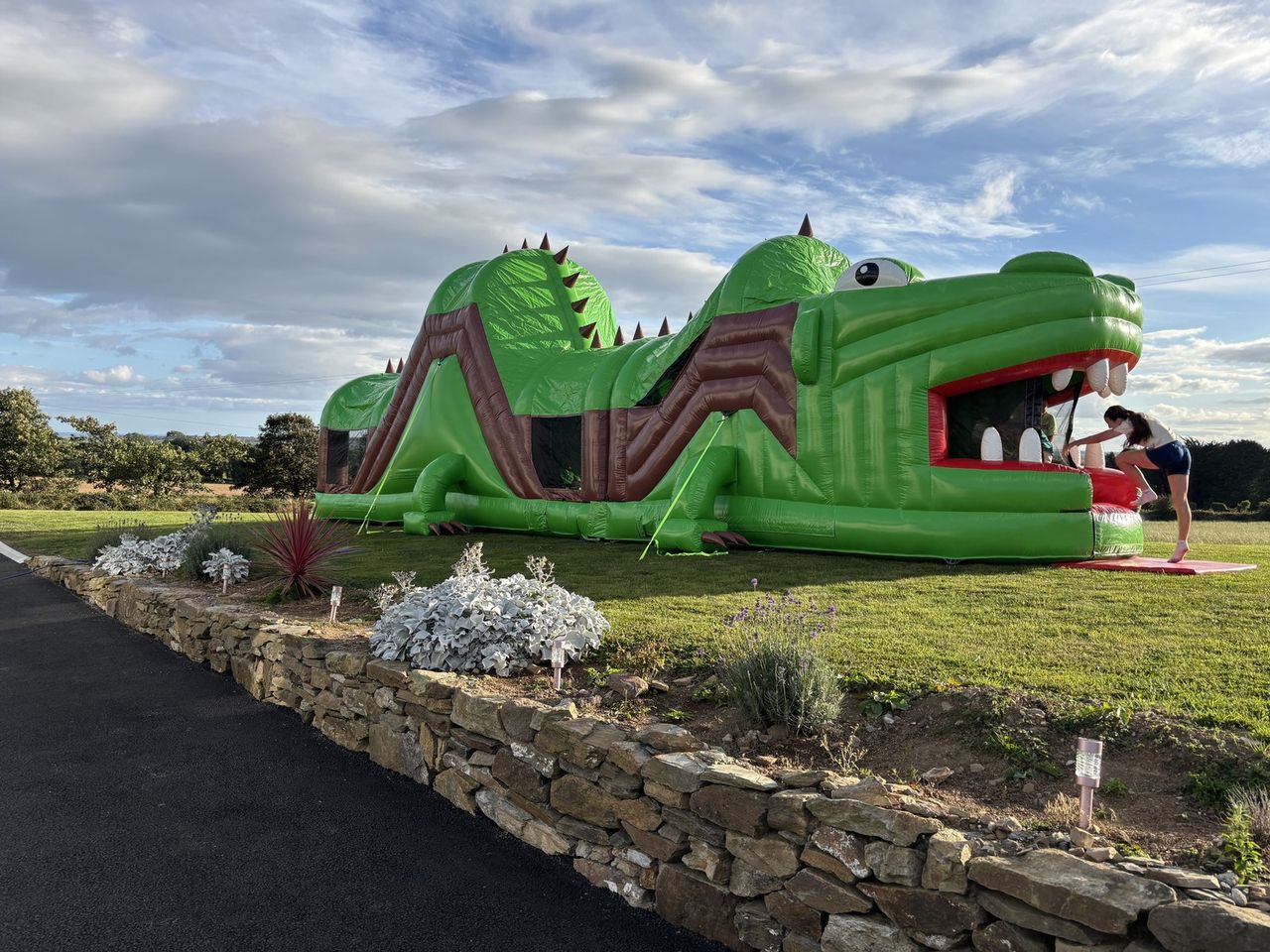 45ft crocodile obstacle course photo 4